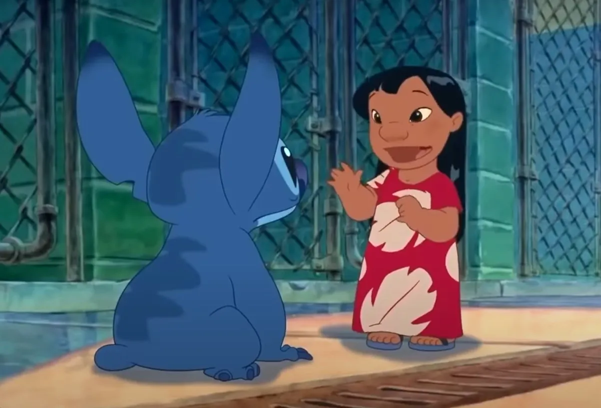 Lilo y Stitch juntos, protagonistas de la película de Disney
